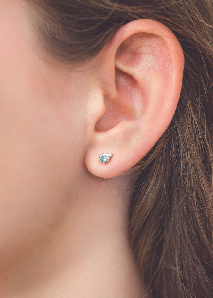 NATURAL AQUAMARINE AND TWO NATURAL DIAMOND MARCH EARRINGS SILVER