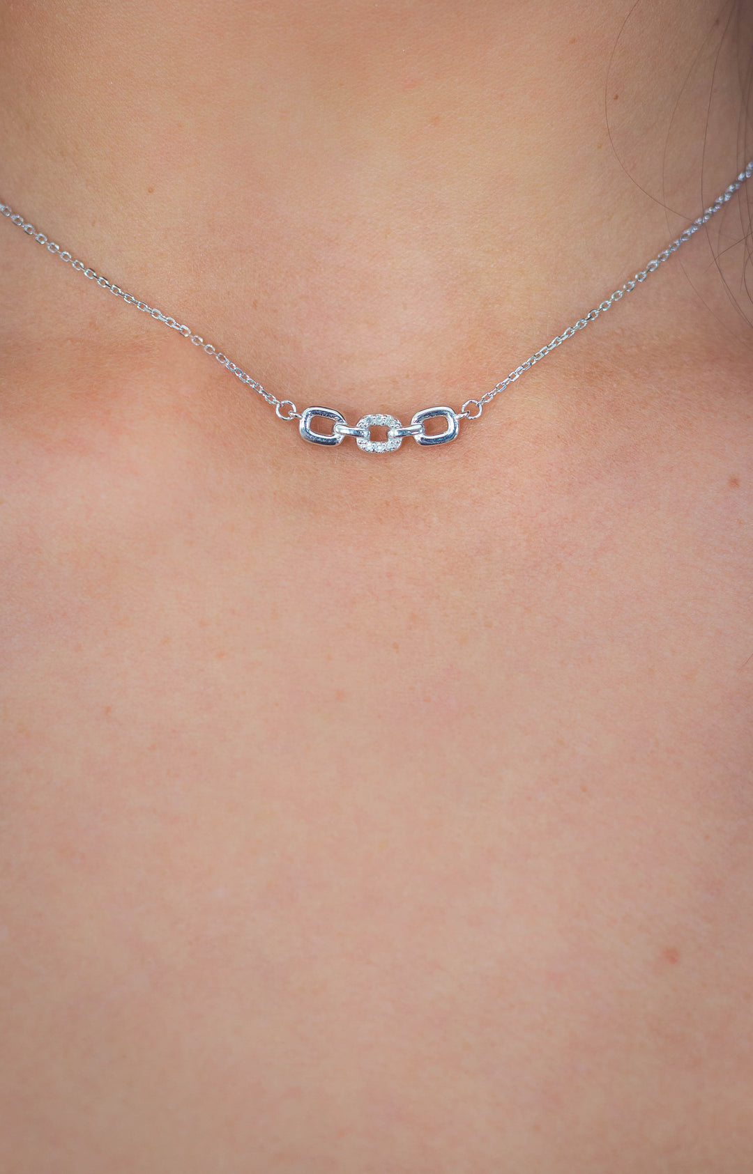 SIX NATURAL DIAMOND LINK PENDANT SILVER