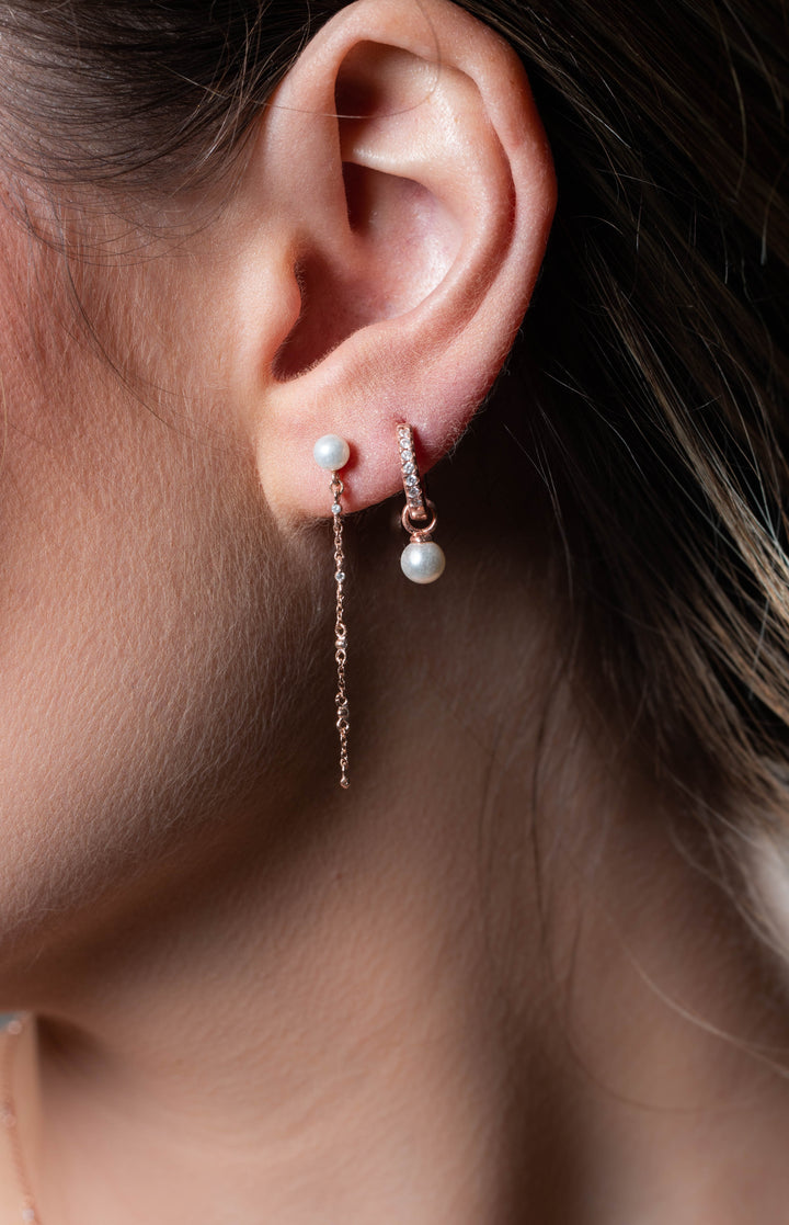 RED CARPET GLOBE EARRINGS ROSE GOLD