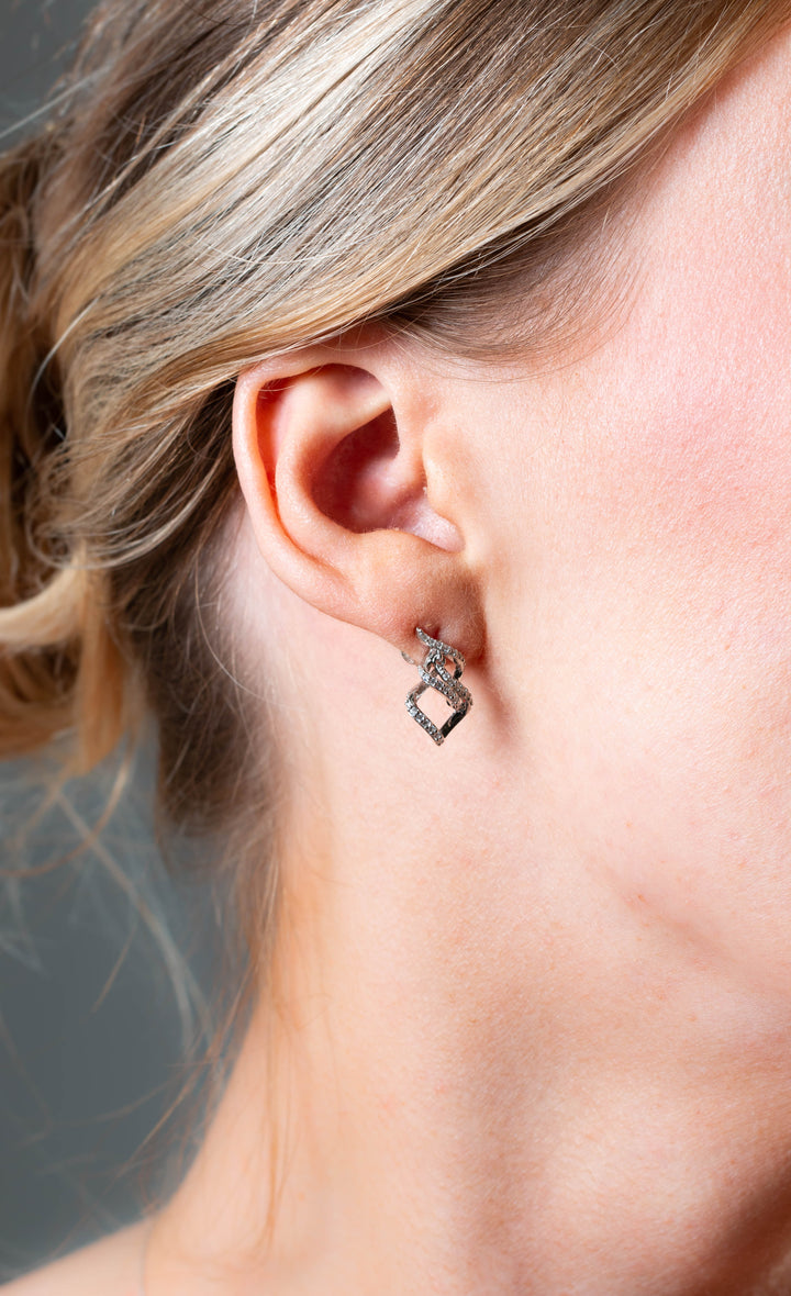 RED CARPET ARIA EARRINGS SILVER