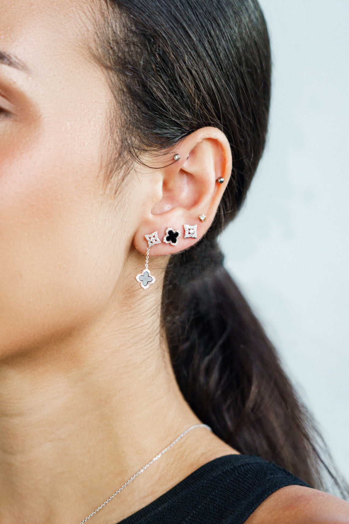 GEORGINI MIDNIGHT VELVET BLACK AGATE FAIRWATER STUD EARRINGS SILVER