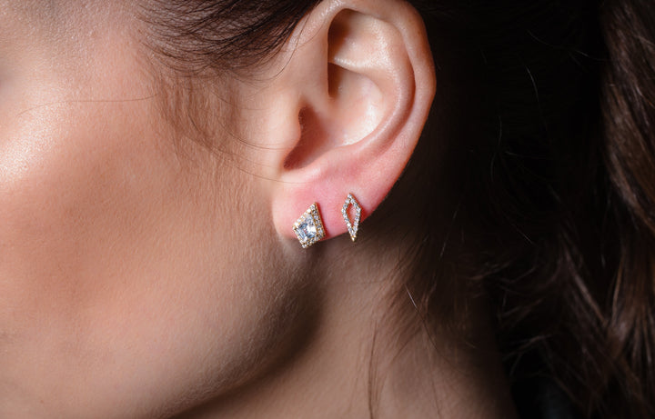 ROCK STAR SHIELD GOLD EARRINGS